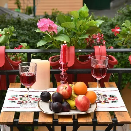 Private Terrace Ac Bright Flat Galata 아파트