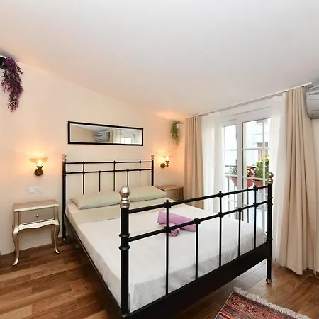 Апартаменты Private Terrace Ac Bright Flat Galata Стамбул